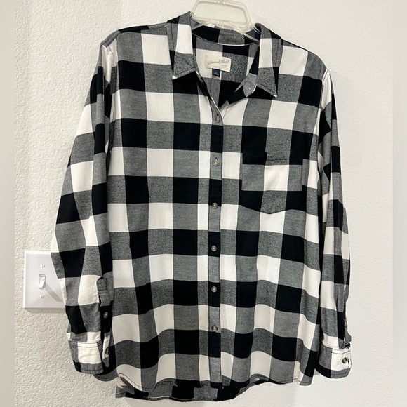 Merry Little Christmas Graphic Upcycled Flannel - Picture 5 of 10